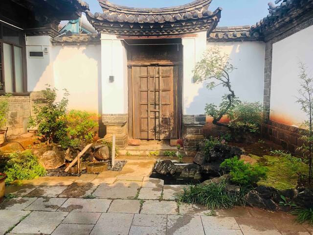 燕绥堂 建水古城里的精致老四合院