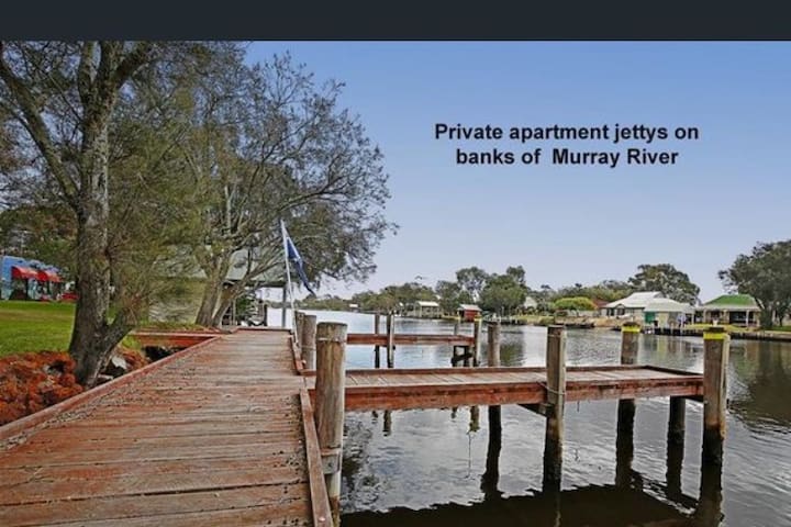 paradise on the murray - river apartment.