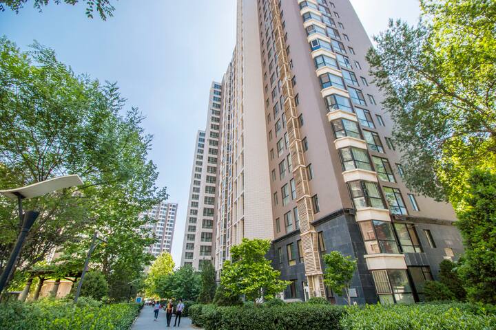 cbd国贸双井地铁2分钟超大套间 市中心公寓楼 天安门故宫王府井前门