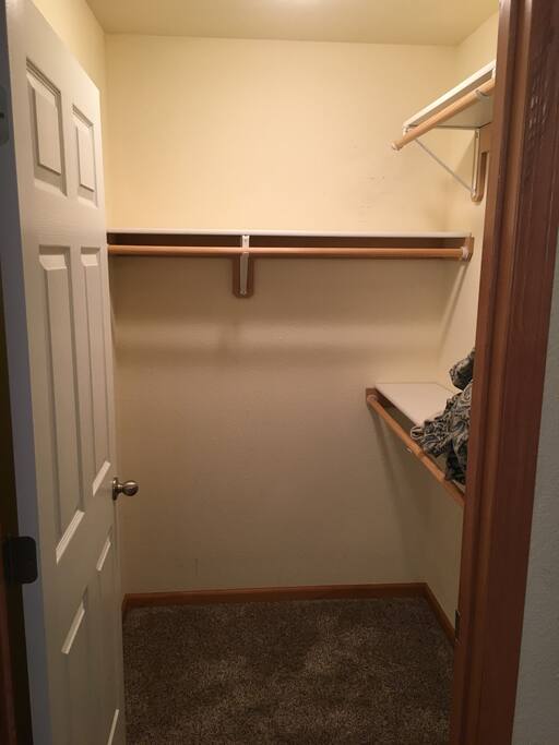 walk in closet