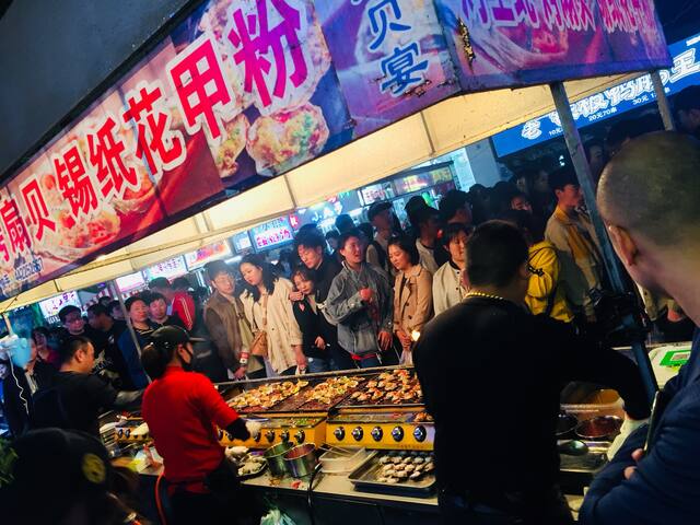 老威海卫的光阴故事~环翠楼/夜市/幸福门/刘公岛/市中心/韩国城/市
