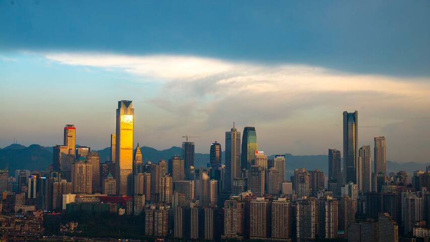 江北嘴cbd顶级江景夜景双卧二厅花园式观景露台空中院馆/尽赏最美江景