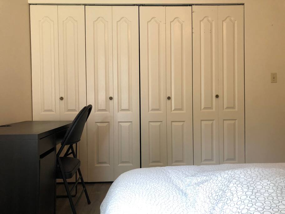 first room_closet