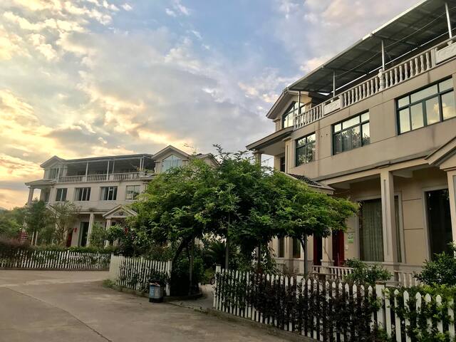 神仙居紫藤雅舍联排高档别墅民宿有厨房观景区双床公寓式标房棋牌室