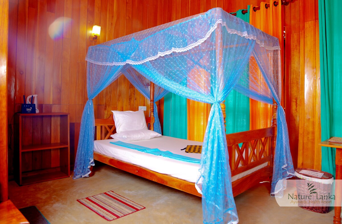 Nature Lanka-Sea Front cabana+Ayurveda Treatments