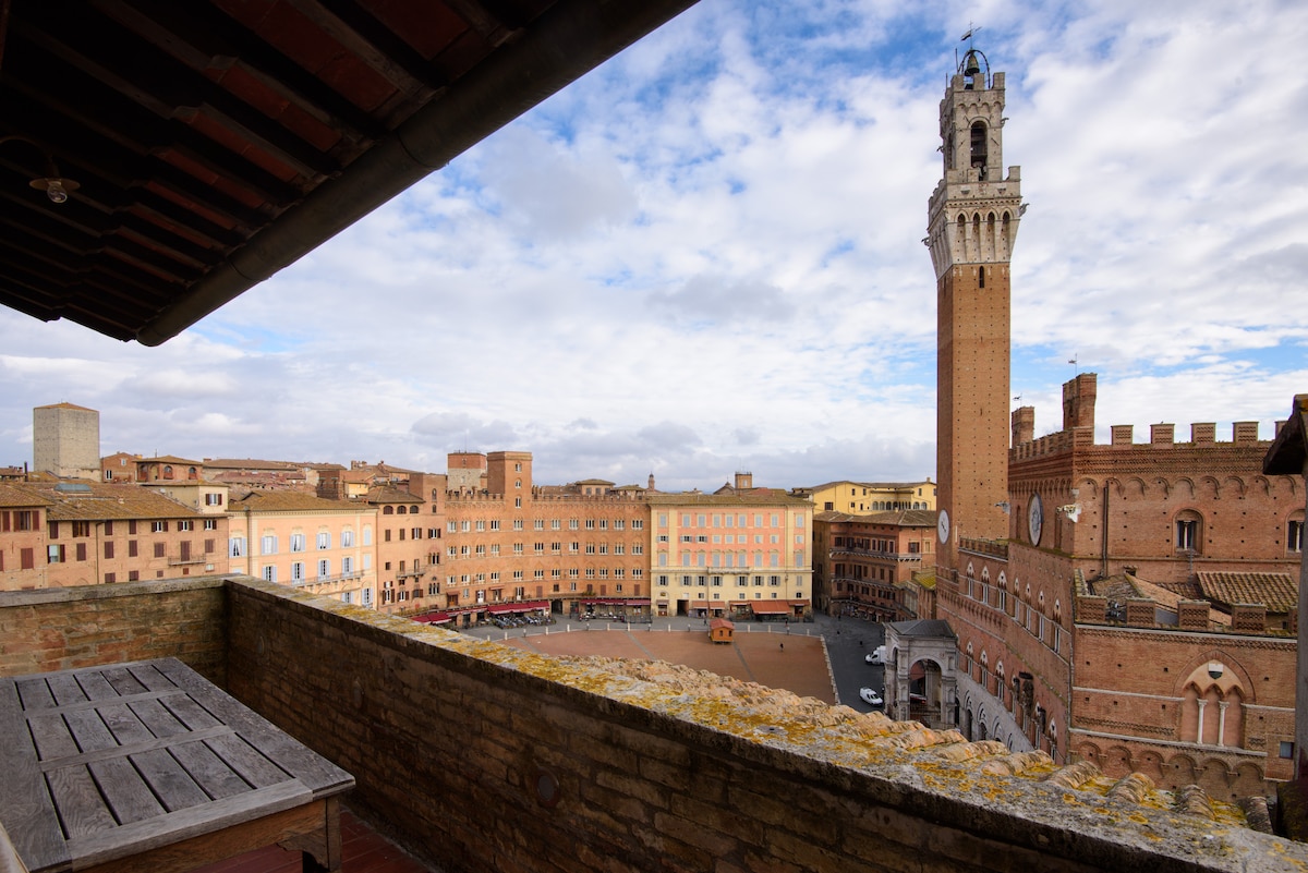 Piazza del Campo Siena公寓