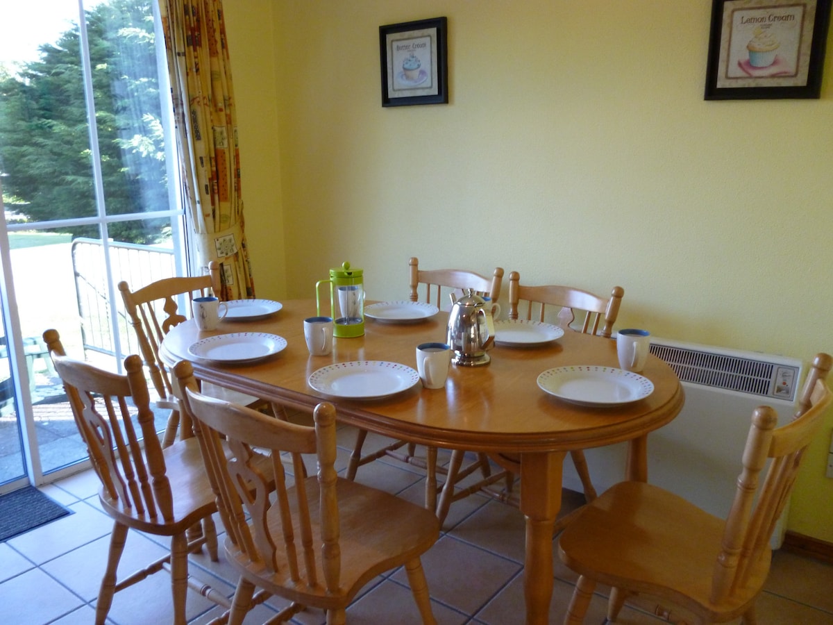 "The Cobbler" Rosscarbery Holiday Cottage