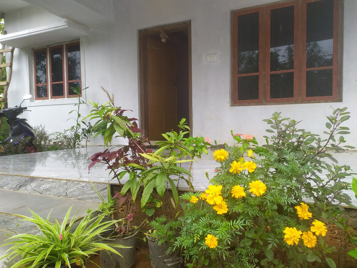 Coorg lamp homestay