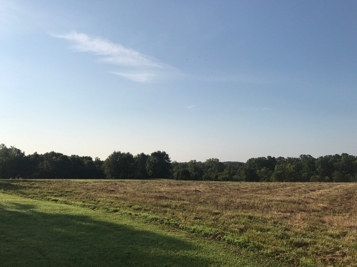 Cooper's Ridge Farm House