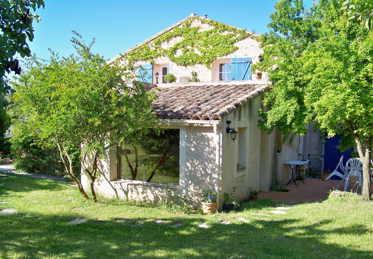 Gîte Les Romarins - Propriété viticole Sud Luberon