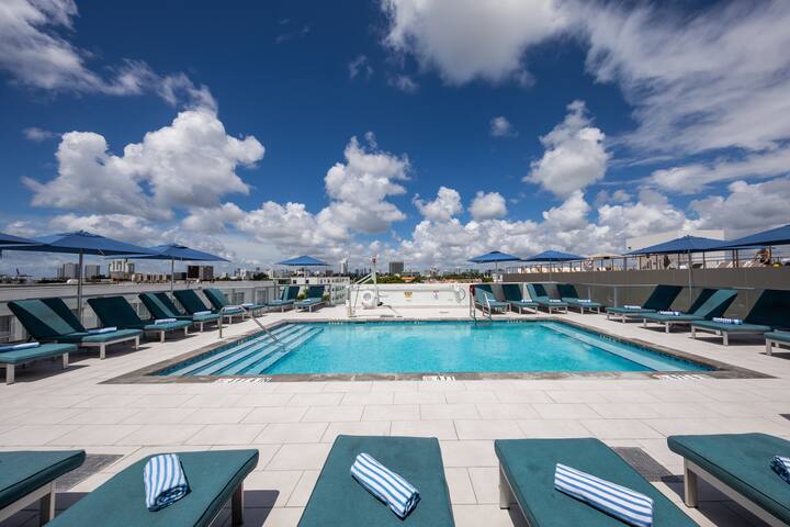 rooftop pool view