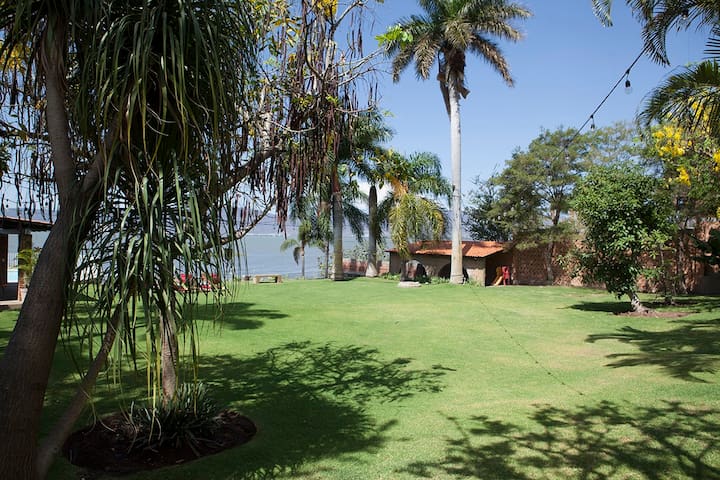 San Juan Cosalá的民宿