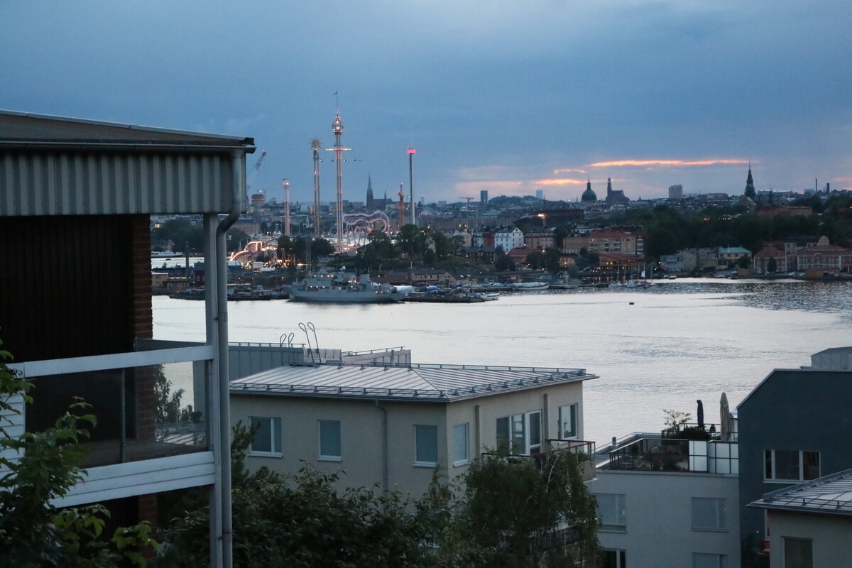 Townhouse with a view, 15 min to central Stockholm