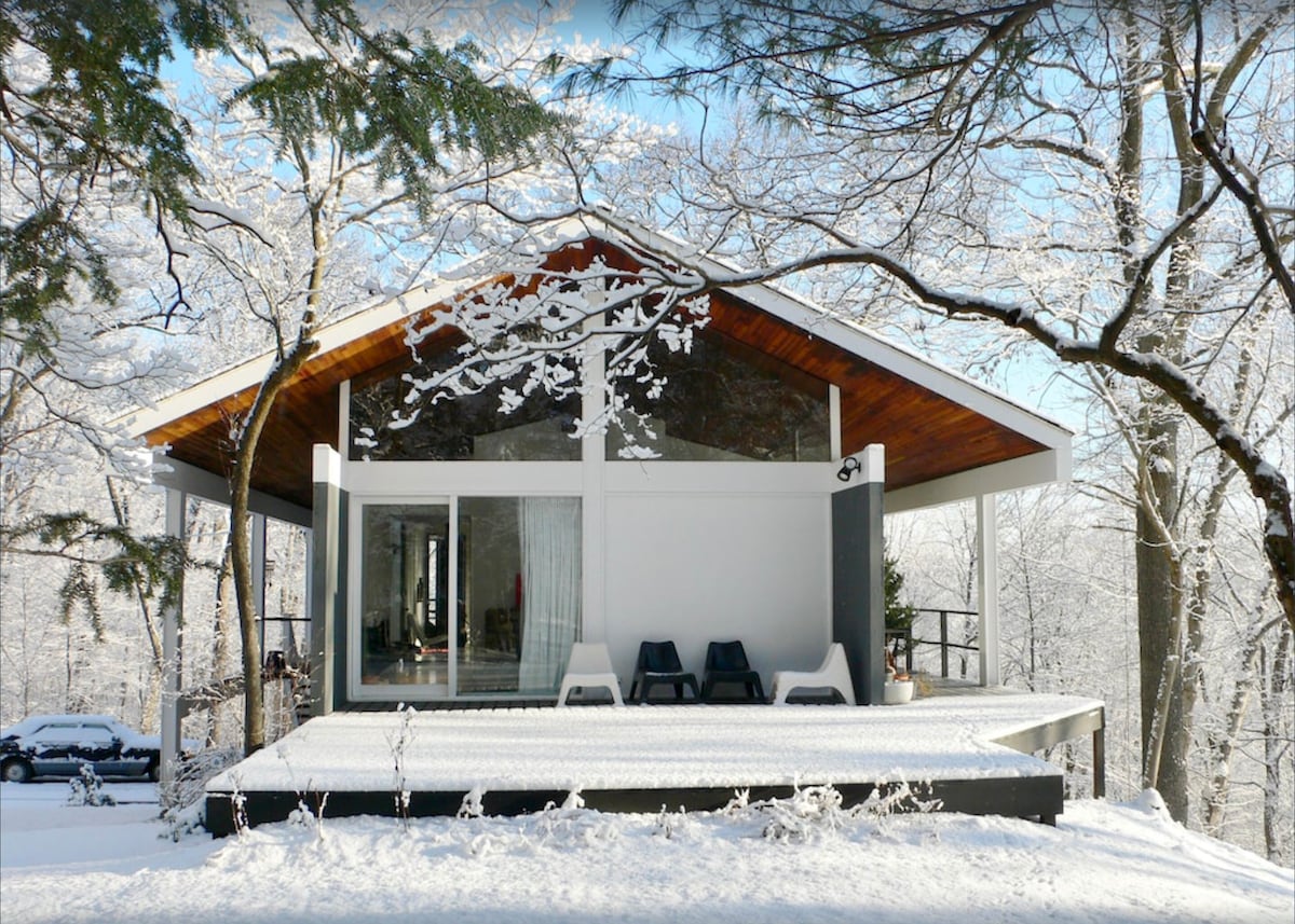 Hudson Valley mid century house w/ stunning views