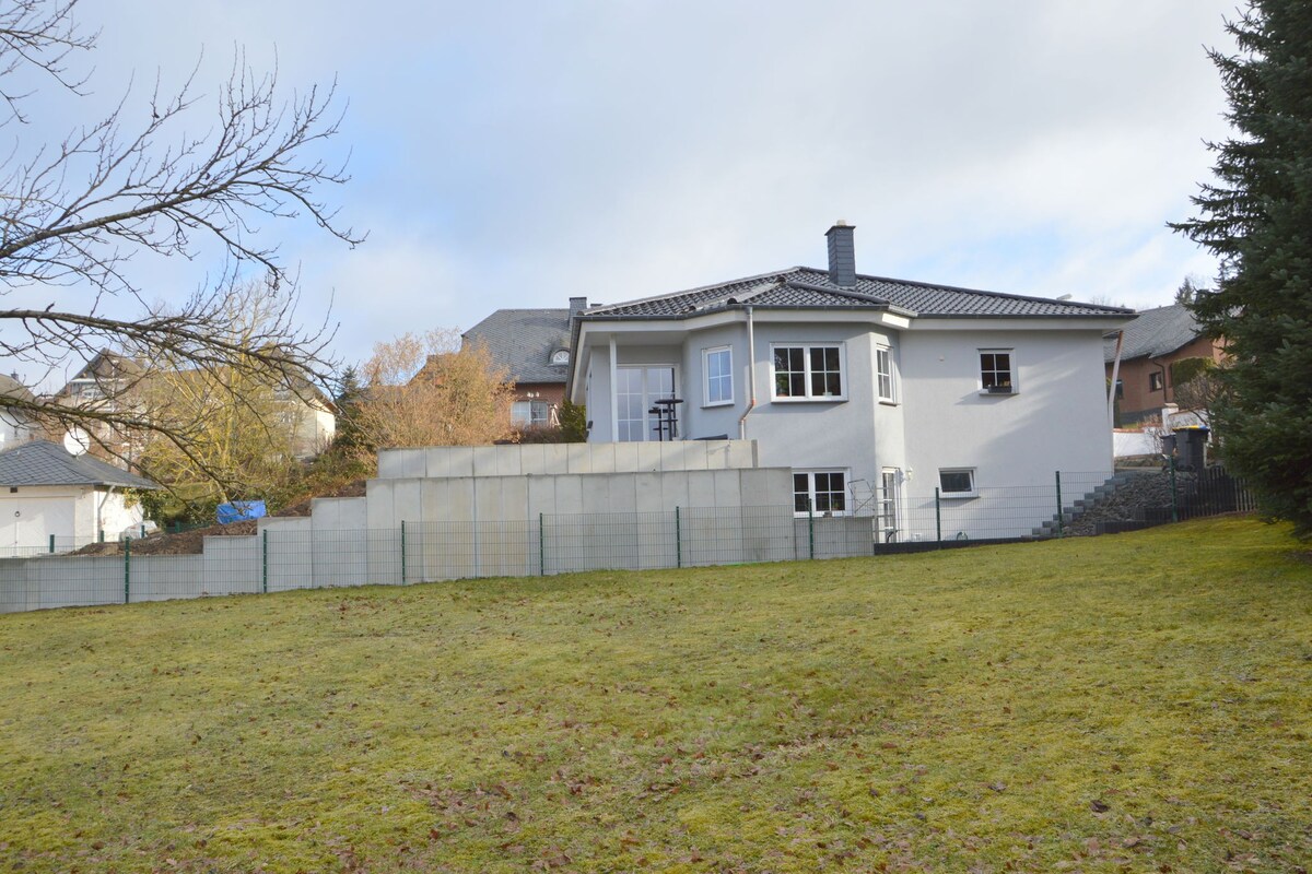 Apartment in Ulmen near the lake