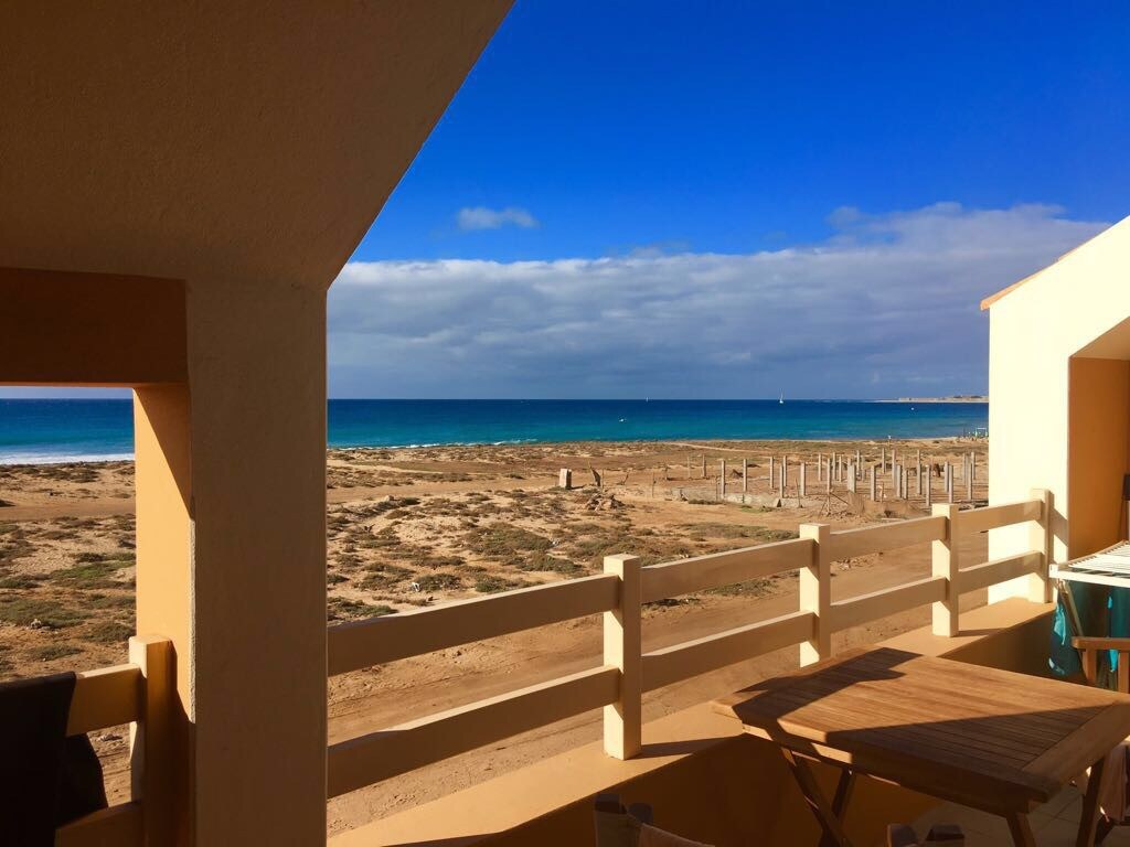 Beautiful penthouse apartment by the sea for 2/4