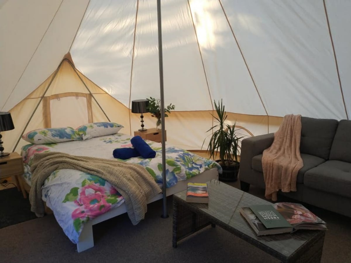 Zeehan Bush Camp -豪华家庭豪华露营帐篷