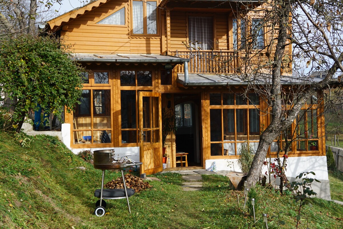 Casa Spiridon, Bughea de Jos, Arges