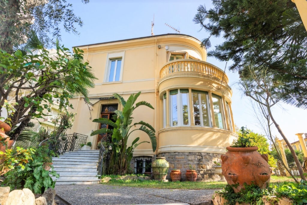 圣雷莫（ Sanremo ）中心的别墅？ La Casa di Vale!