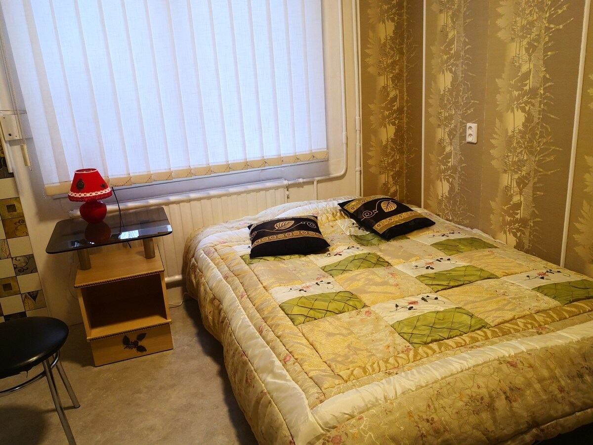 Eiguliai的租赁房间，共用卫生间。