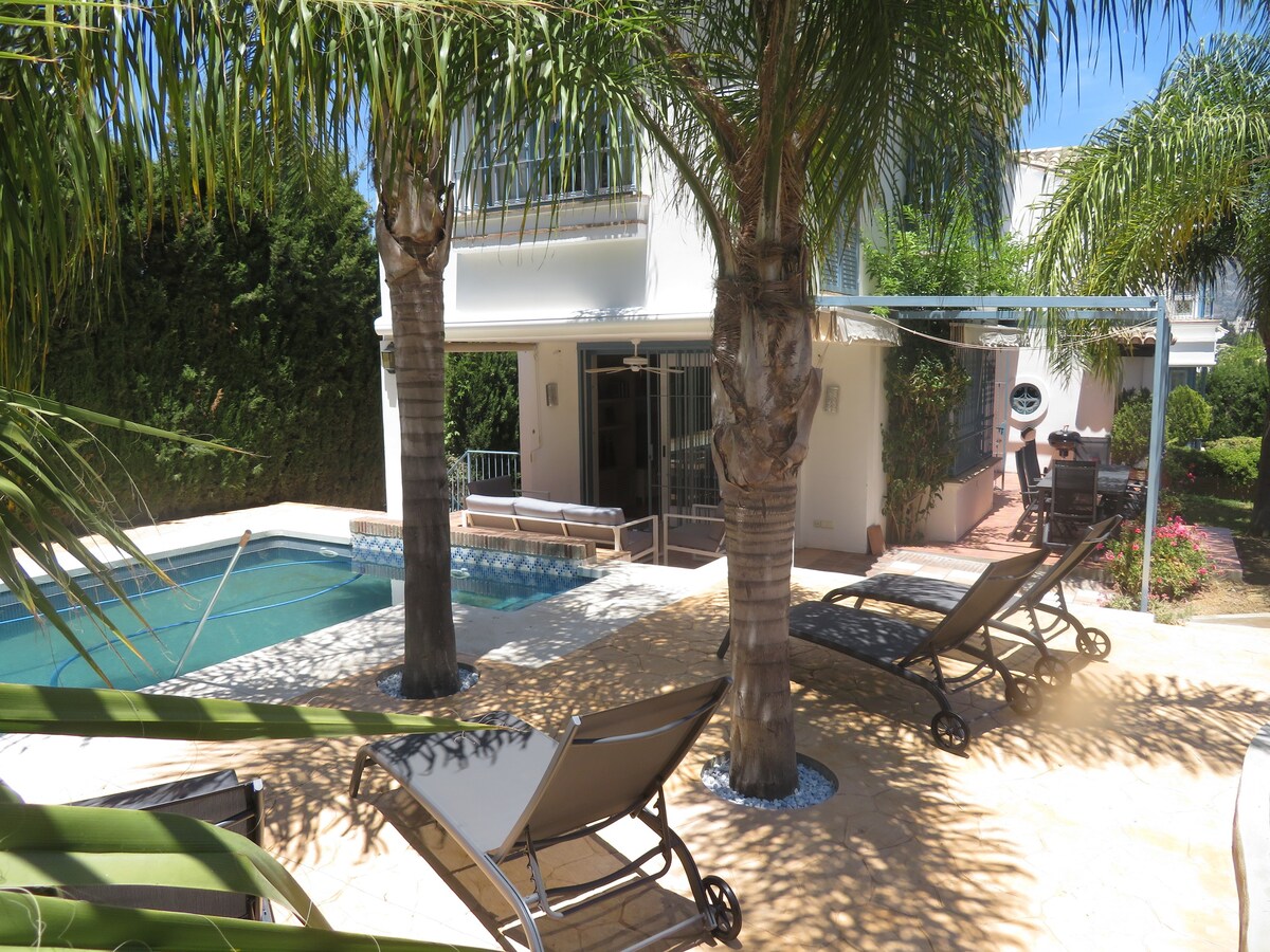 Villa Serenity, luxury villa close to Puerto Banus