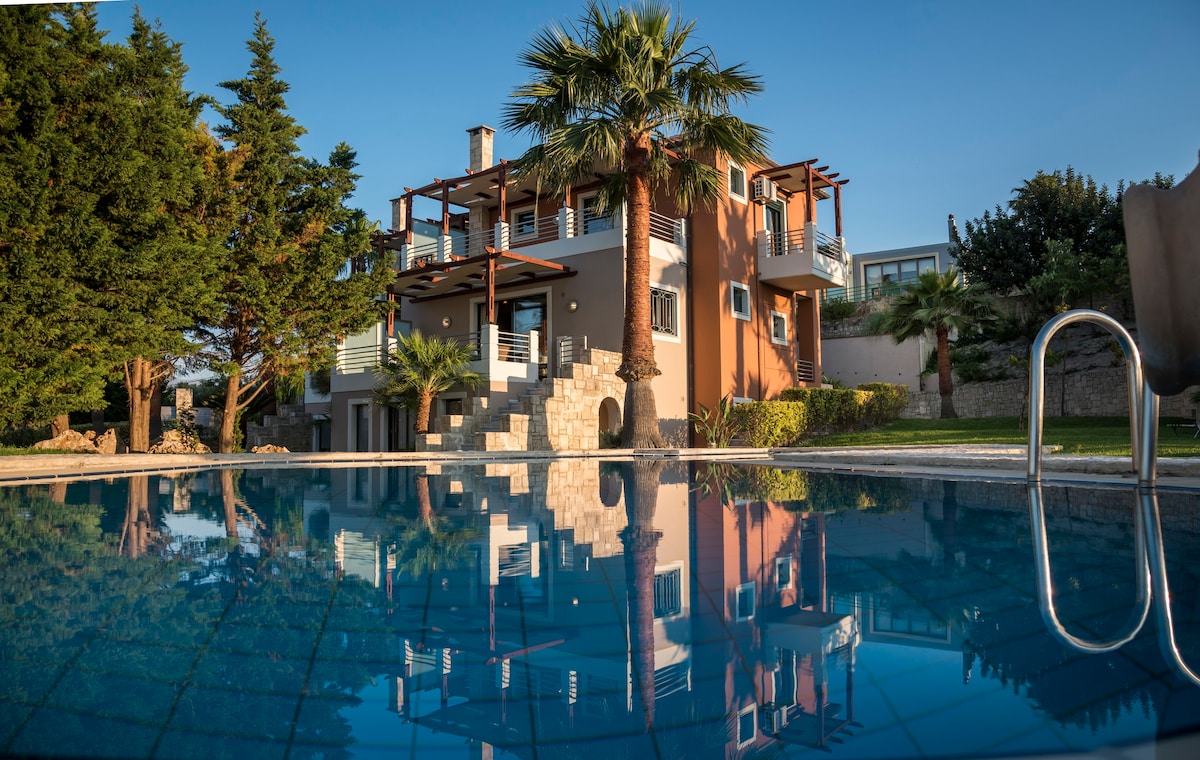 Myrtia luxury villa with private pool platanias