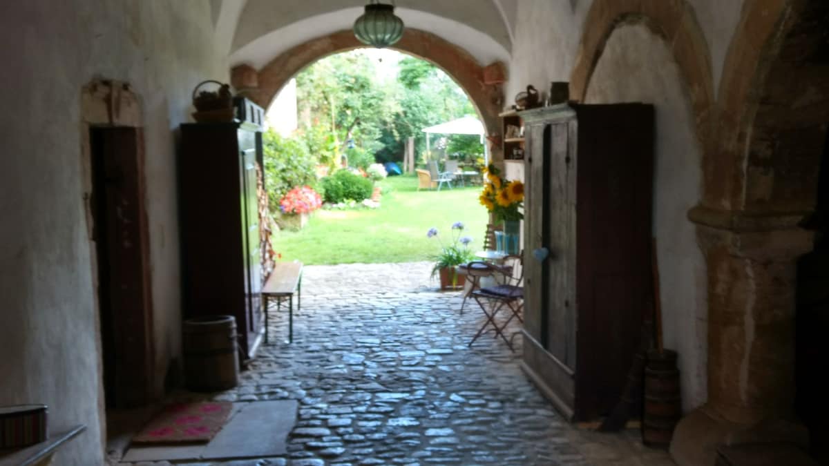 Living at Höllrich Castle