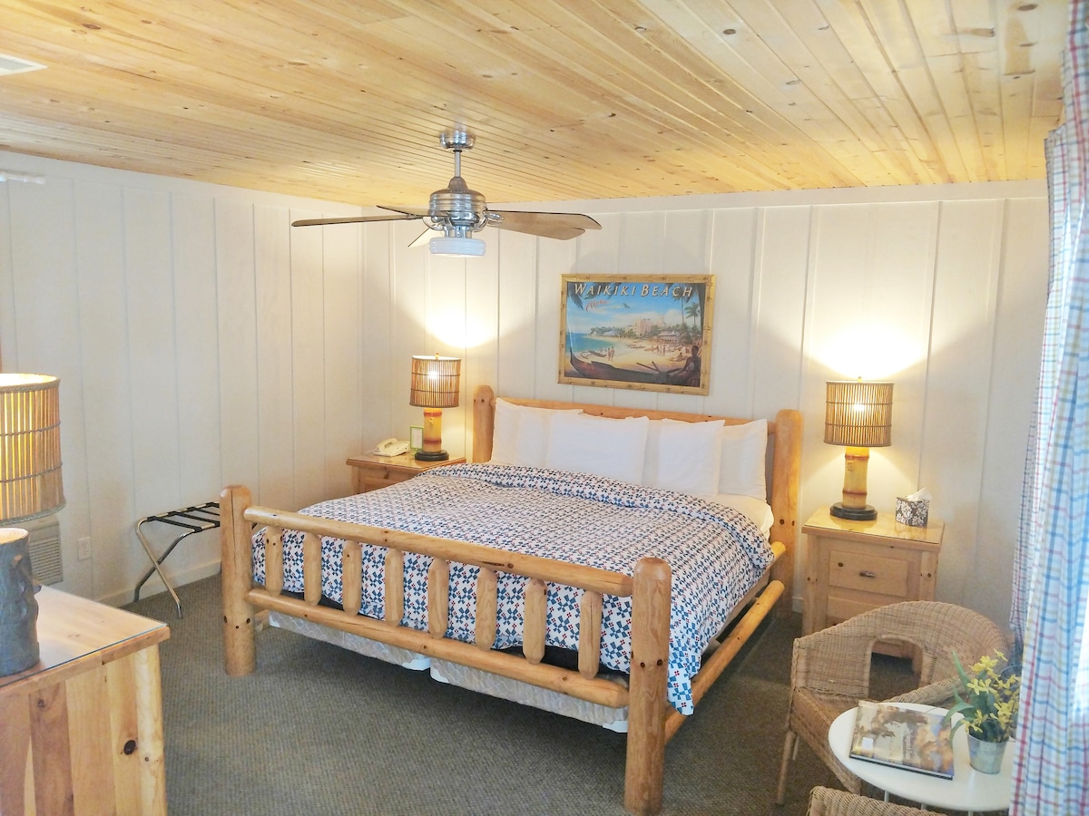 Retro Award-Winning Renovations-Pines Motor Lodge