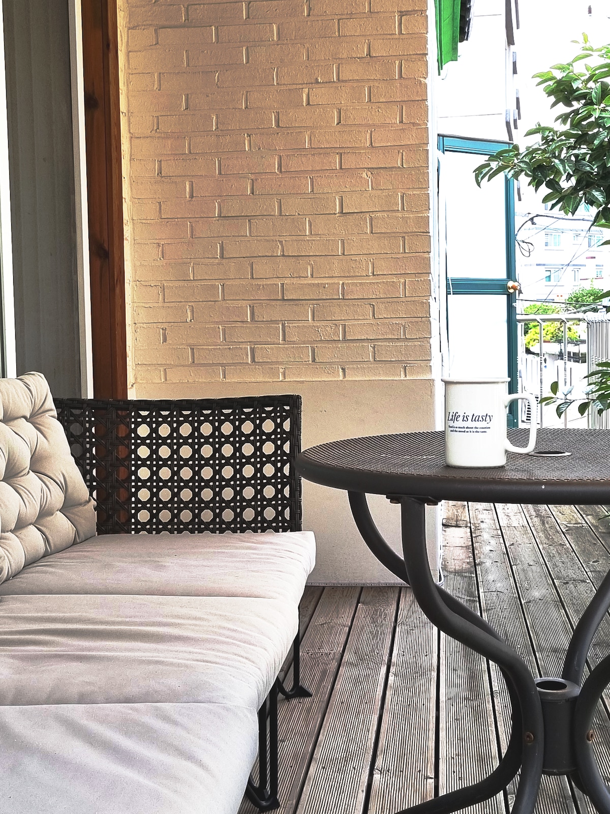 Hongdae-Luxury Private Terrace Home 3BR 2T 5Qb 1Sb