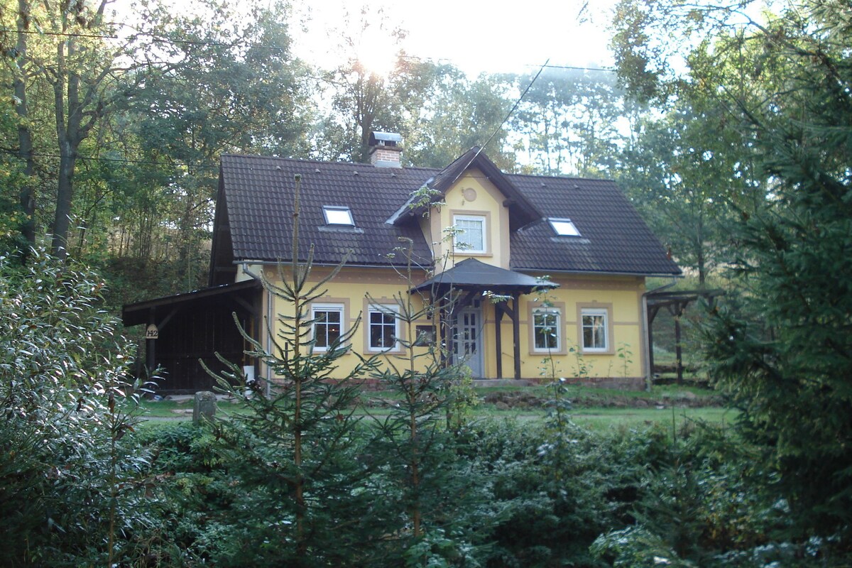 Charming Holiday Home in Rudník with Garden