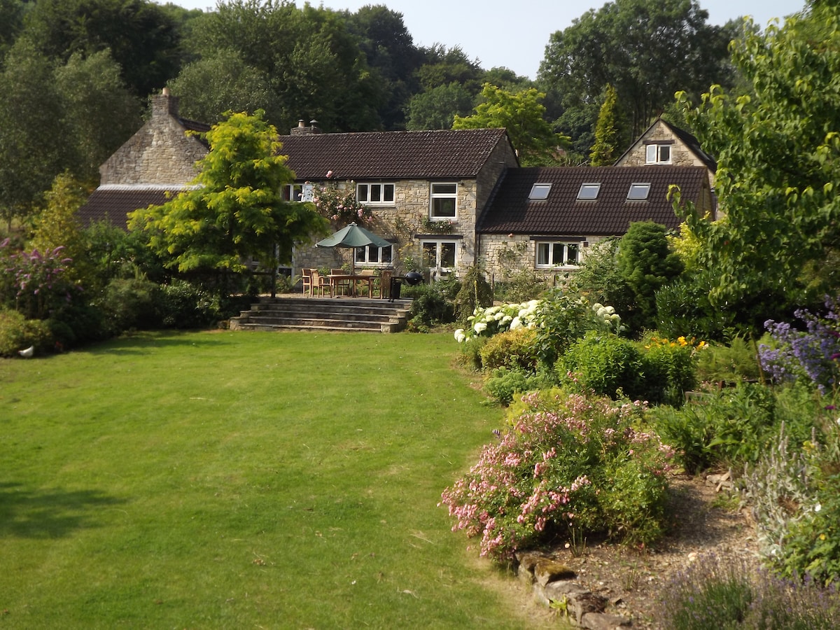 Riverside house near Bath