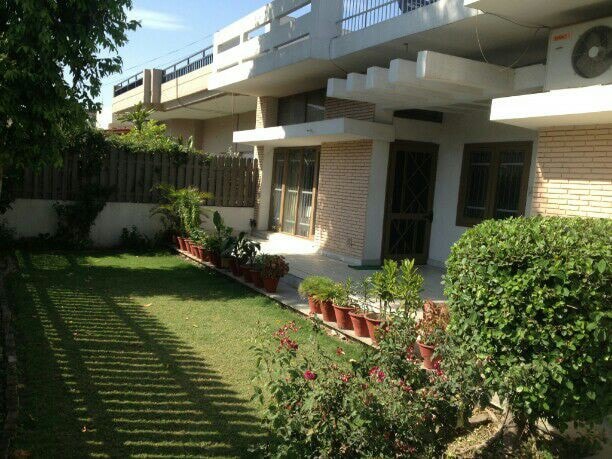 Big Villa,  Group   stay, serviced apartment
