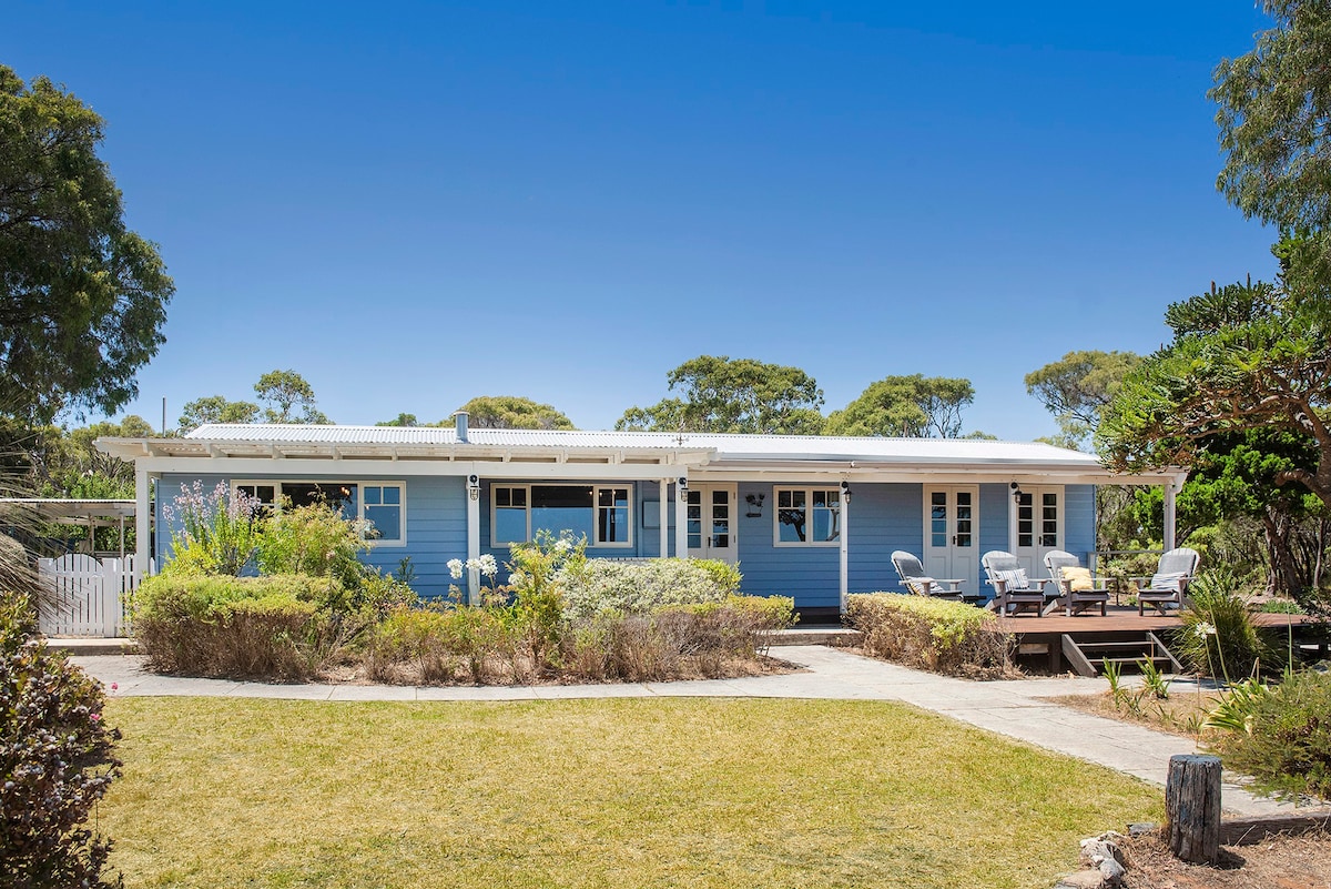 Hamelin Bay Vista - New Listing