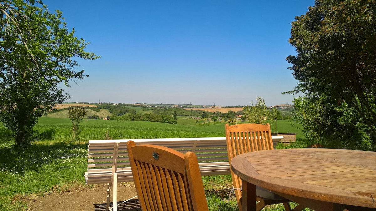 Appartement dans propriété lauragaise