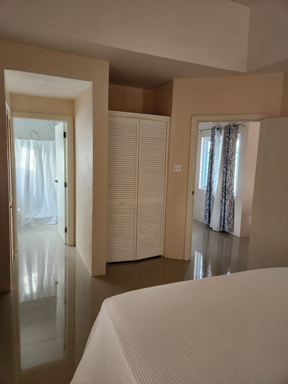 CNT Apartments (One Bedroom - #3)