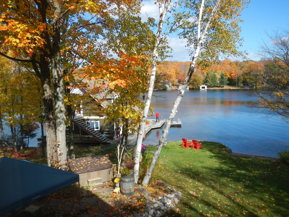 The Boathouse on Sunset Bay Muskoka