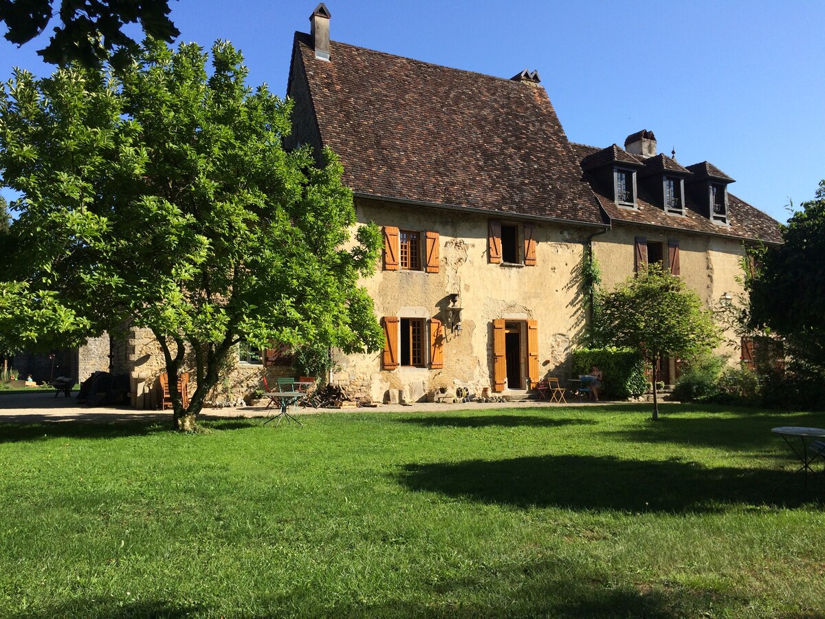 Isabelle 's house – Prieuré Saint-Christophe