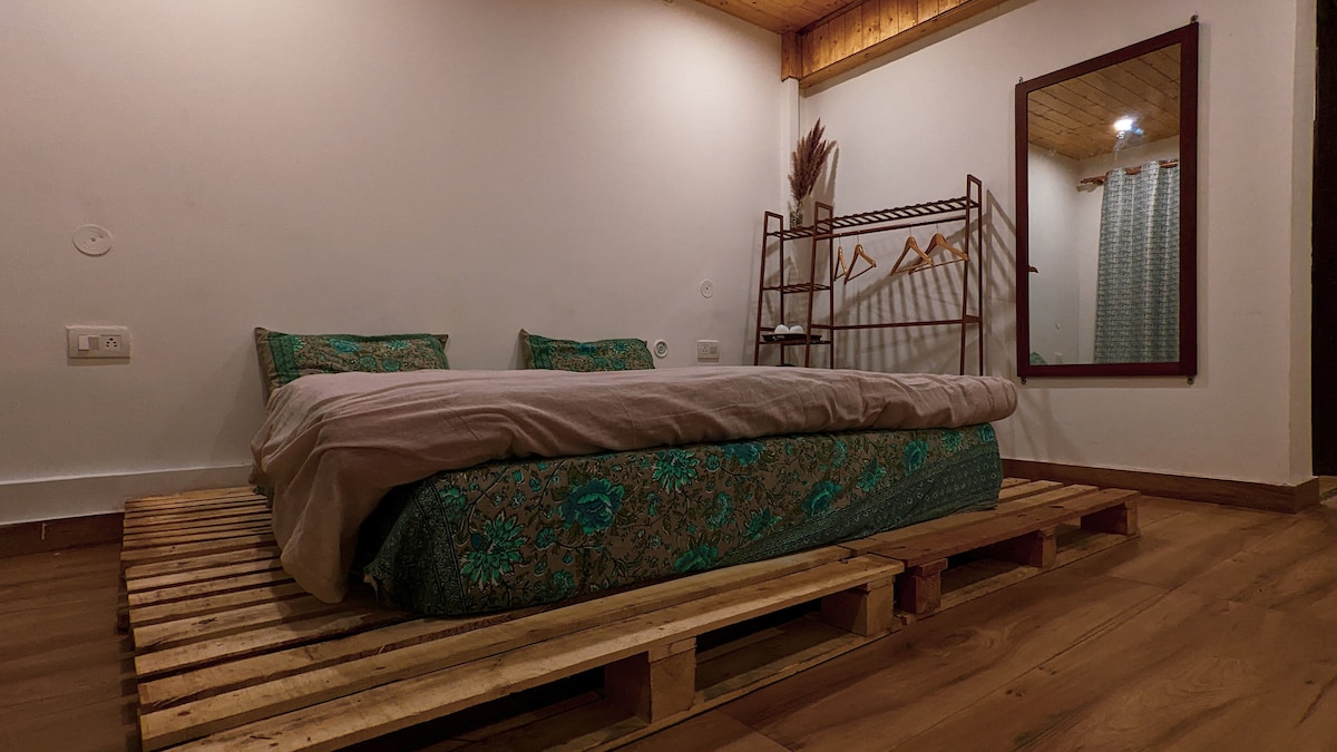 Kanatal Kutir (4 bedrooms)