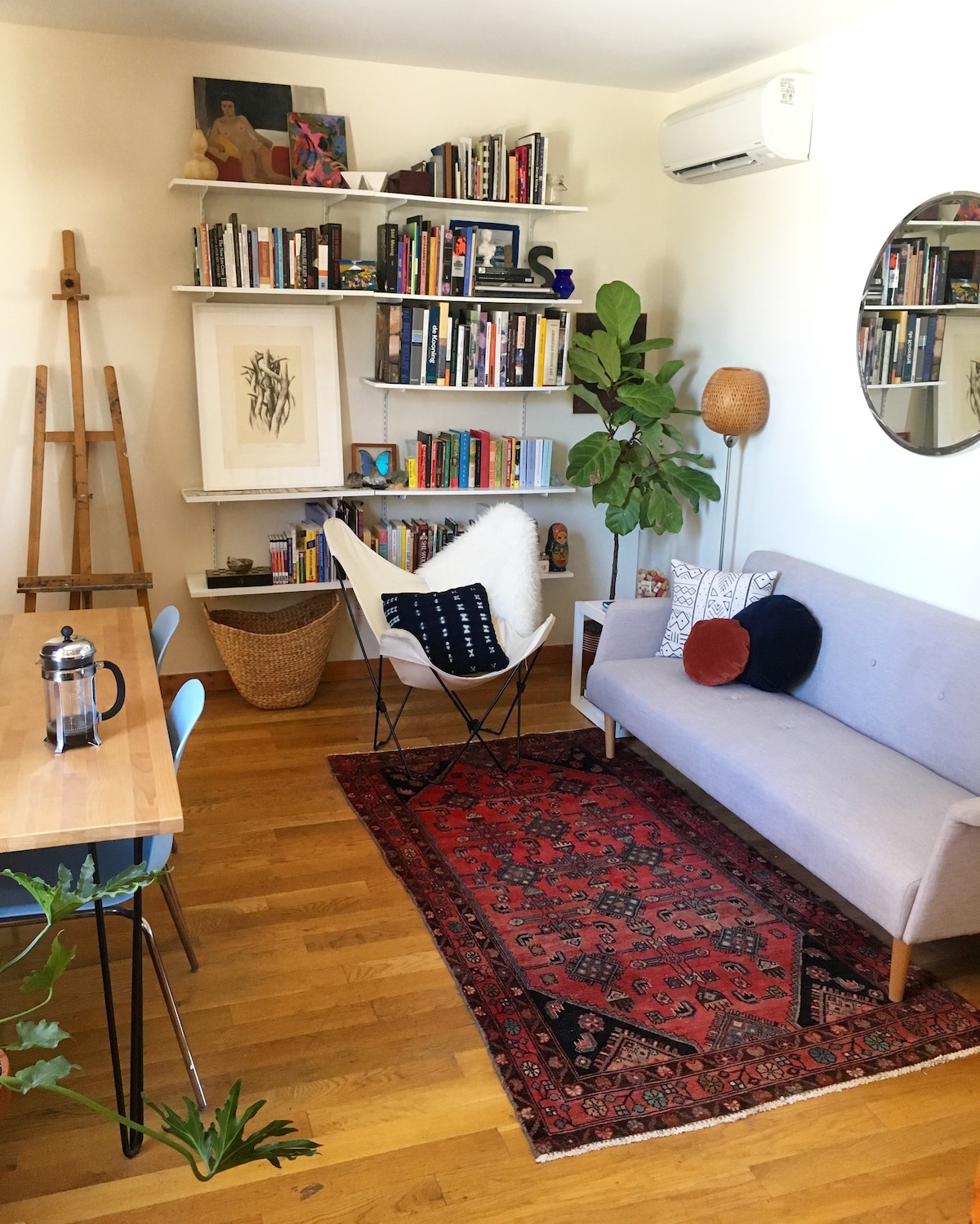 布鲁克林艺术家公寓明亮现代舒适的房间
