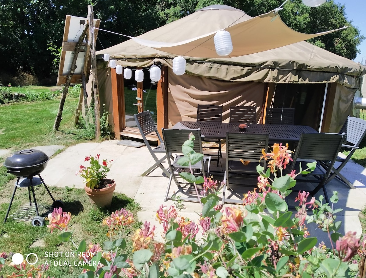 La Chouette Yurt ， 50平方米- Calme-isolée