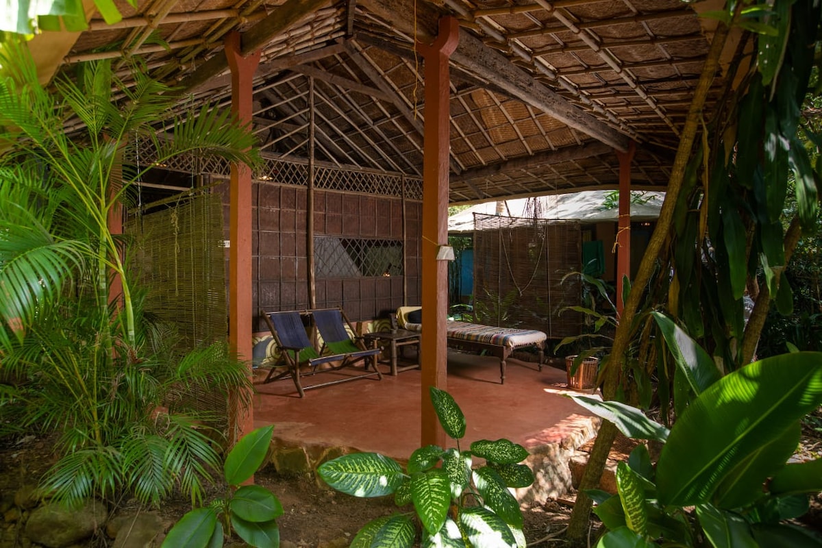 Romantic GetAway in the Jungle @ Bhakti Kutir