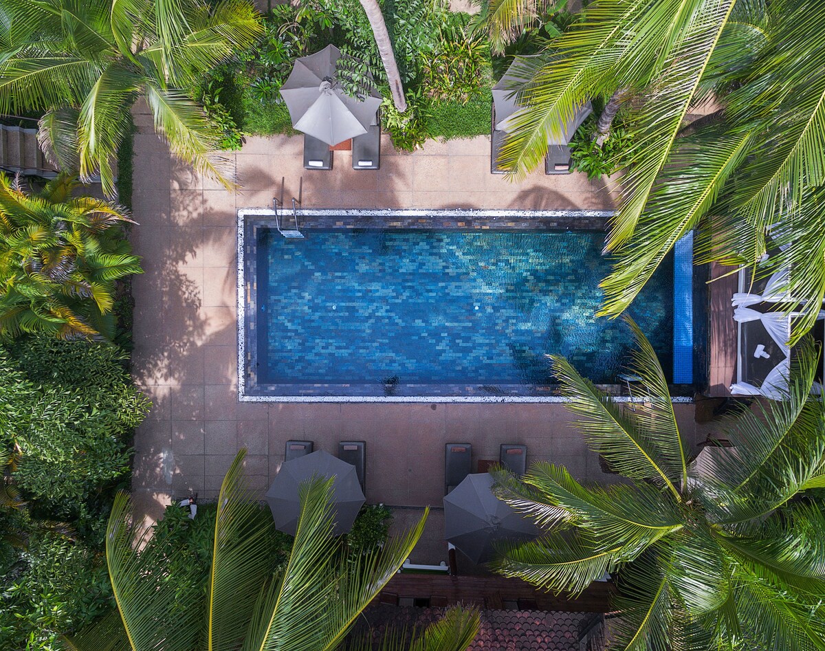 Family Suite with private pool