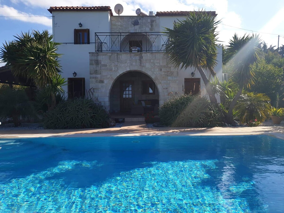 克里斯蒂娜别墅（ Villa Kristina ） ，私人泳池，可欣赏海景和