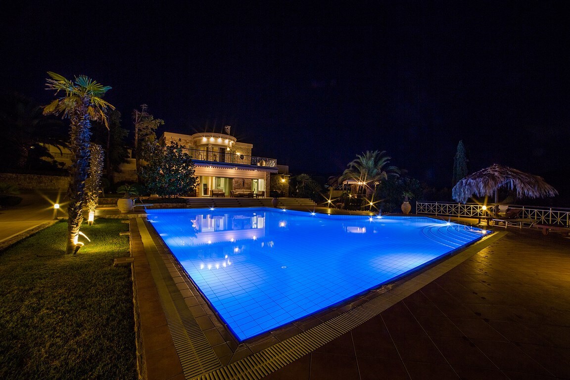 雅典拉戈尼西斯帕塔美丽泳池别墅