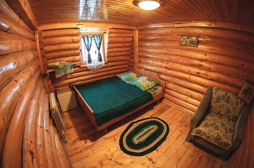 您可以在Yaremche的乡村小木屋休息。