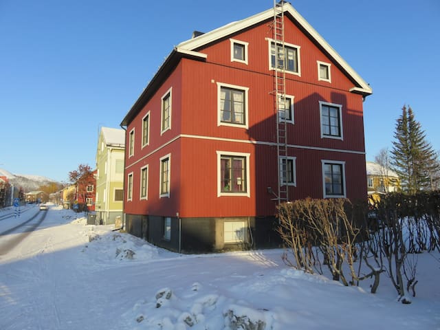 基律纳(Kiruna)的民宿