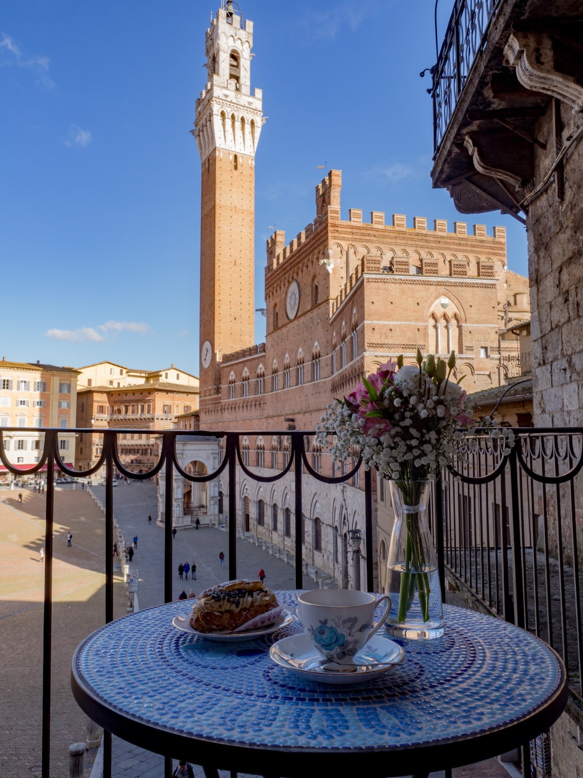 Claudia在坎波广场（ Piazza del Campo ）的房子