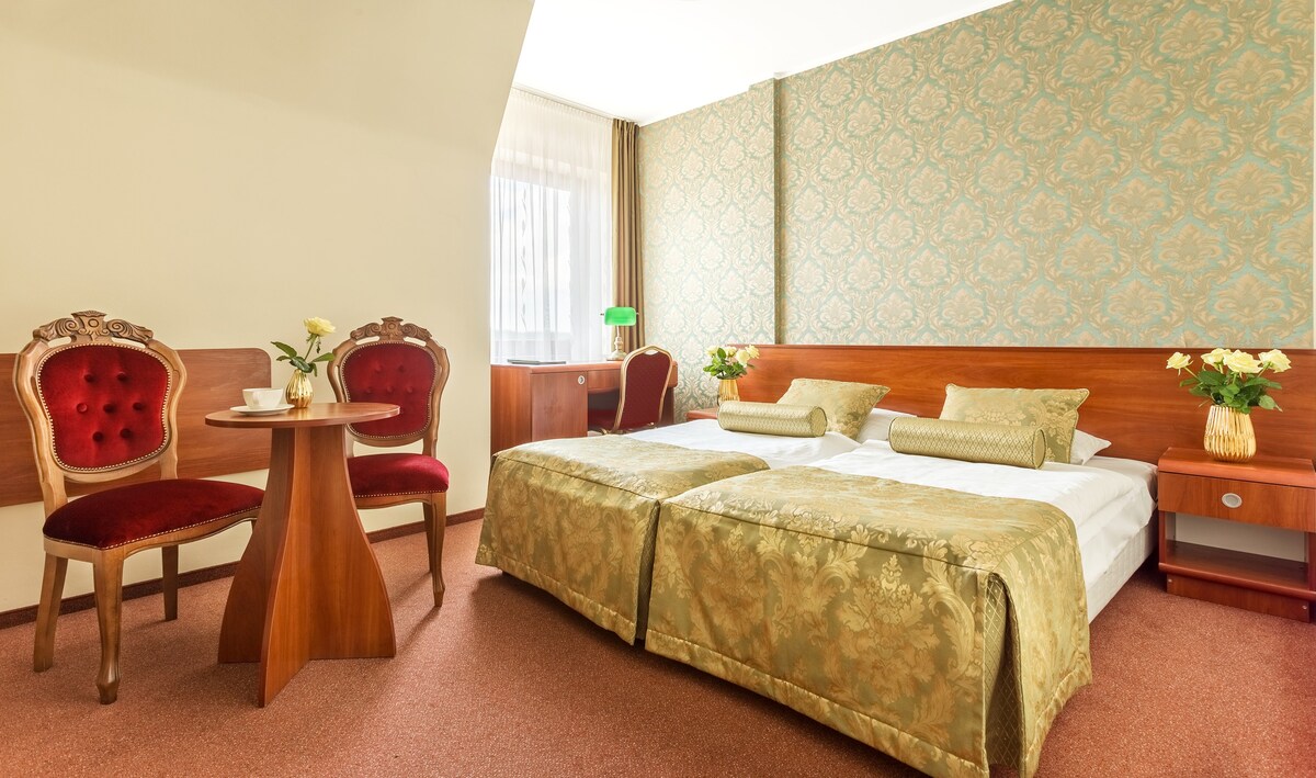 Twin Room  w Leśna Perła - Restauracja i Hotel