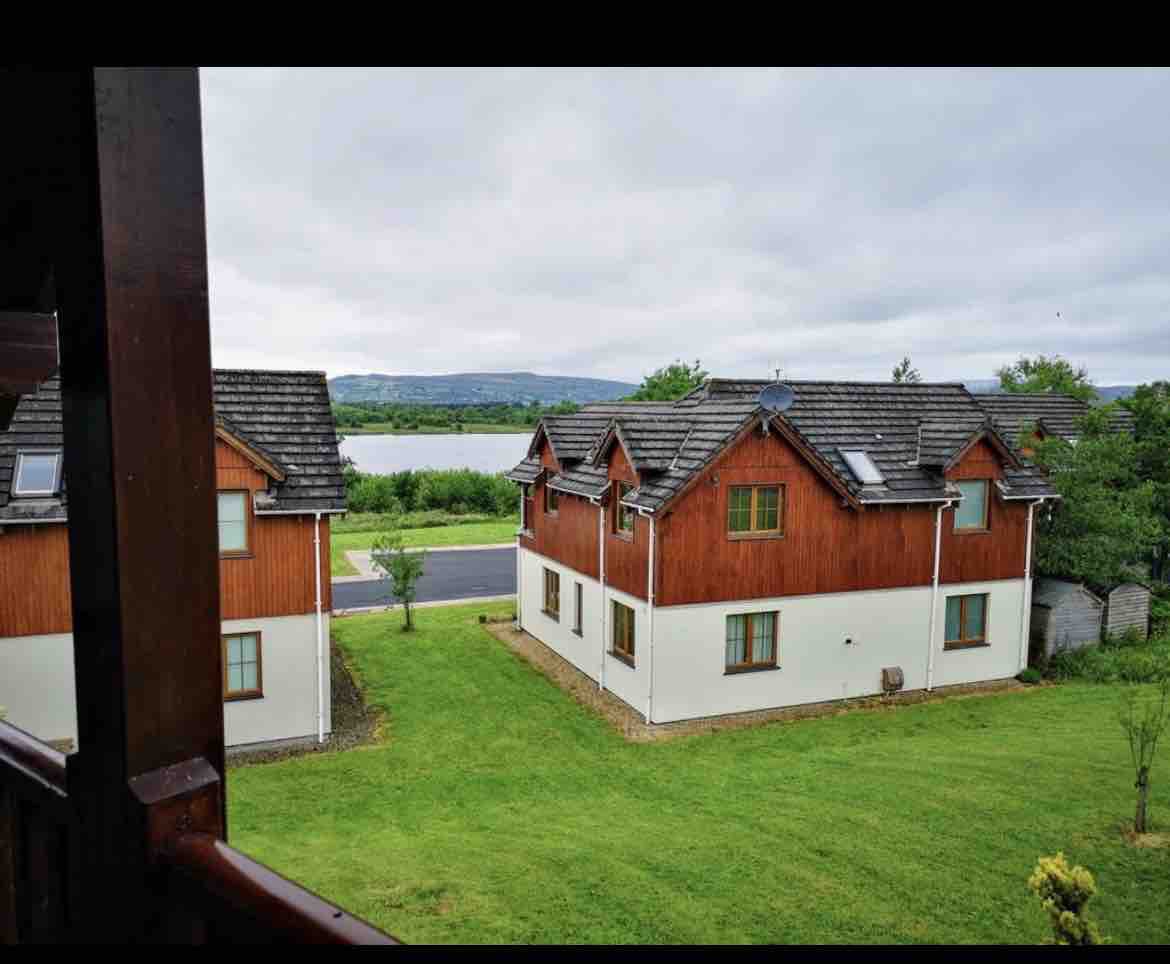 Lakeside House in Drumshanbo