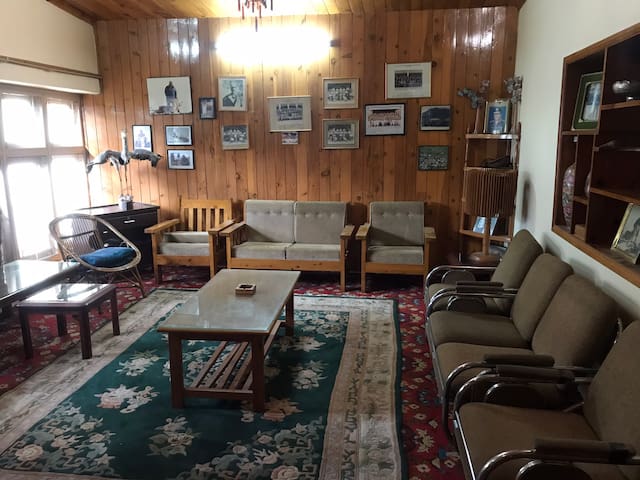 Gilgit的民宿